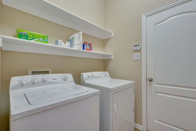 1105 Lone Pine Dr, Little Elm, TX 75068
