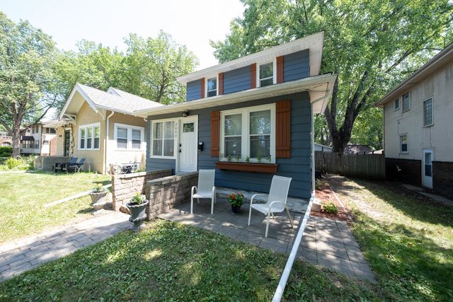 2654 Vincent Ave N, Minneapolis, MN 55411