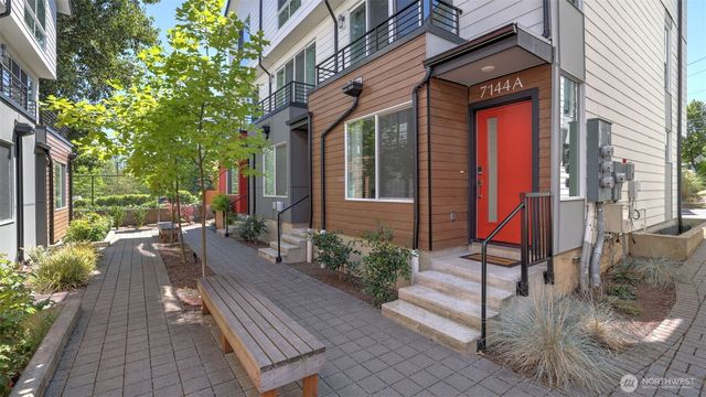 7144 A Beacon Avenue S, Seattle, WA 98108