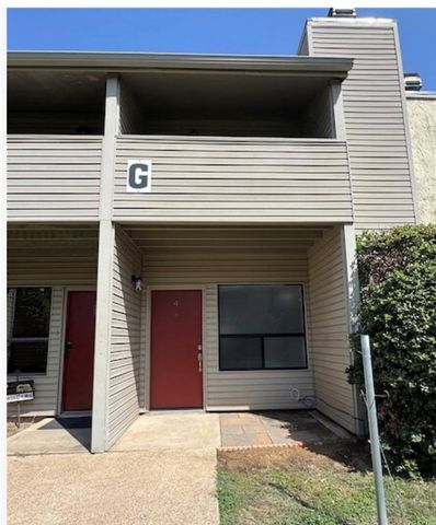 1900 Dartmouth St #G4, College Station, TX 77840