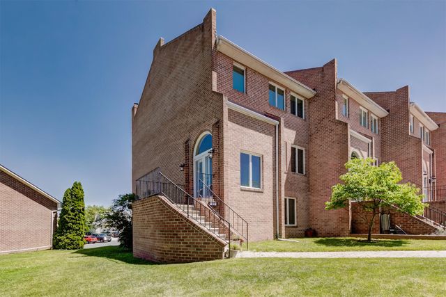 22 Glasshouse Garth, Baltimore, MD 21236