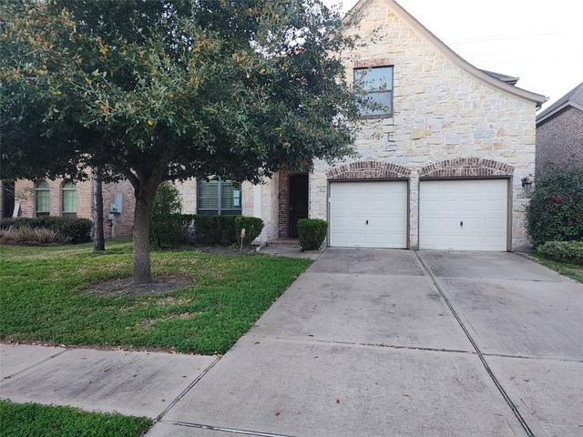 13409 Sunset Bay Ln, Pearland, TX 77584
