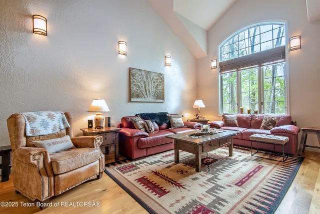125 Cobble Creek Ln #75, Driggs, ID 83422