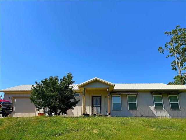 1115 S  Cedar St, Nevada, MO 64772