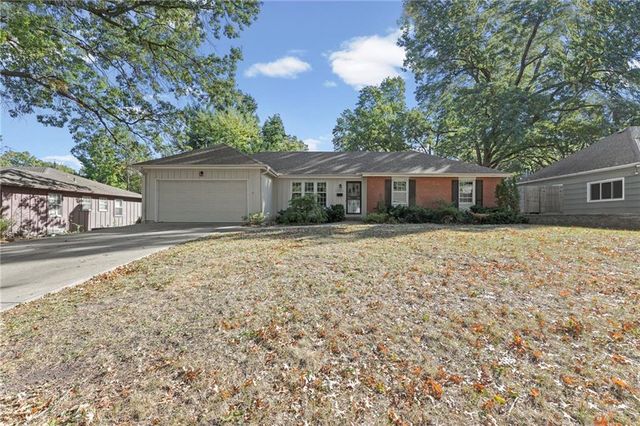 7909 Lamar Ave, Prairie Village, KS 66208
