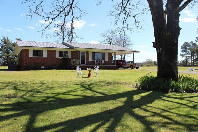 1599 Stacy Springs Rd S, Quitman, AR 72131