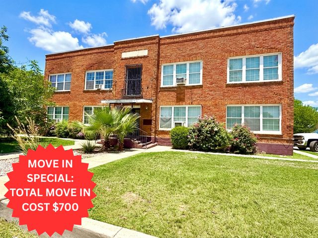 1409 W  Woodlawn Ave #4, San Antonio, TX 78201
