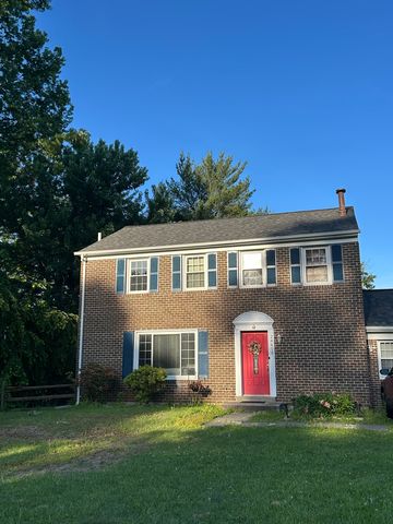 24408 Cutsail Dr, Damascus, MD 20872