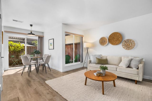 102 Palo Verde Ter, Santa Cruz, CA 95060