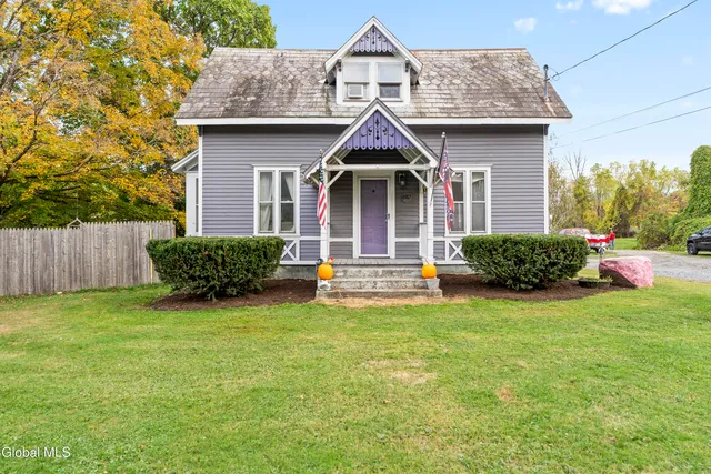 4982 State Rt. 7, Hoosick Falls, NY 12090
