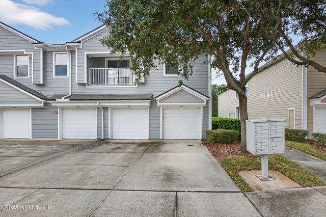 7067 Deer Lodge Cir #105, Jacksonville, FL 32256