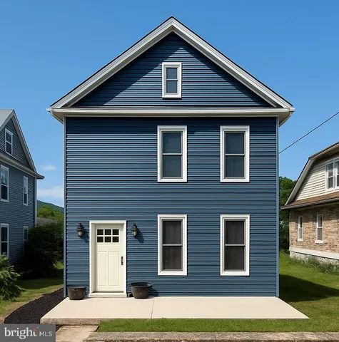 25 S  Mann Ave, Yeagertown, PA 17099