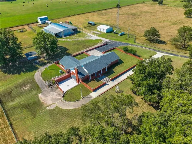 49612 Highway 19, Stratford, OK 74872