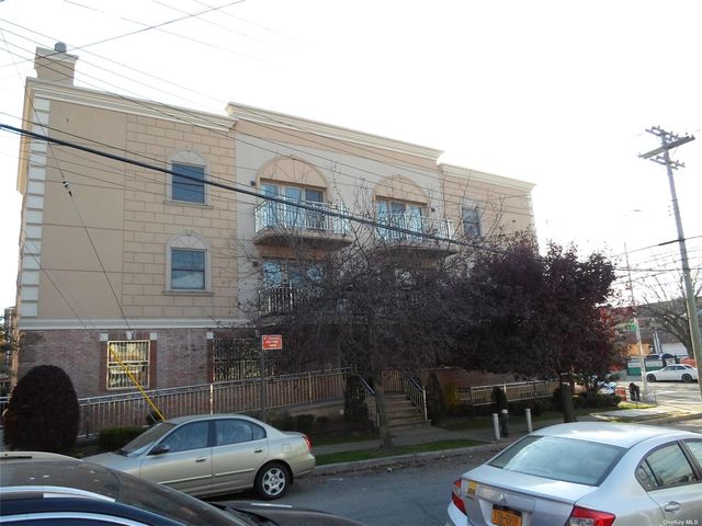 122-06 25th Ave UNIT 3A, College Pt, NY 11356