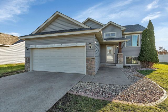 1628 Oriole Ave, Sartell, MN 56377