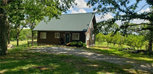 18455 NW 112th Street Ter, Platte City, MO 64079