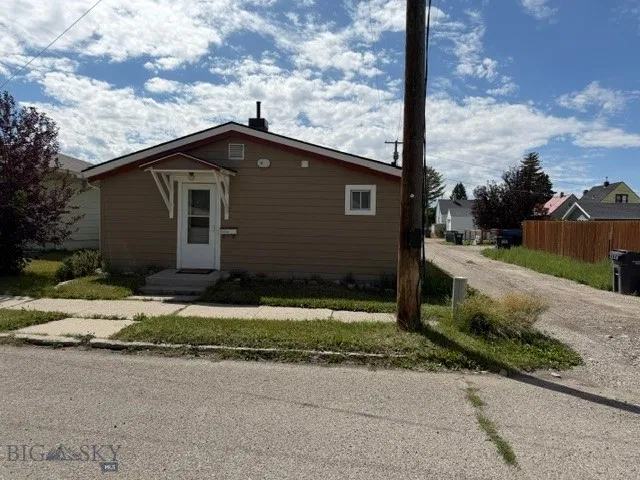 422 E  Center St, Dillon, MT 59725