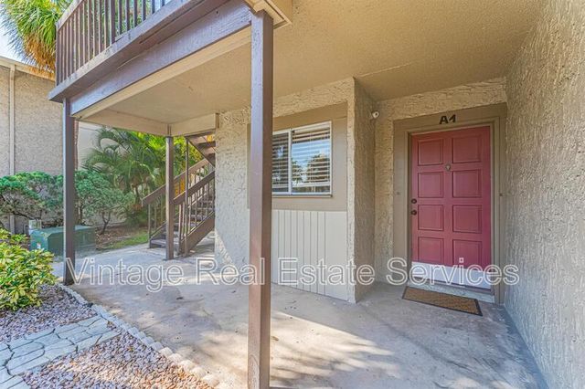 6332 Newtown Cir #32A1, Tampa, FL 33615