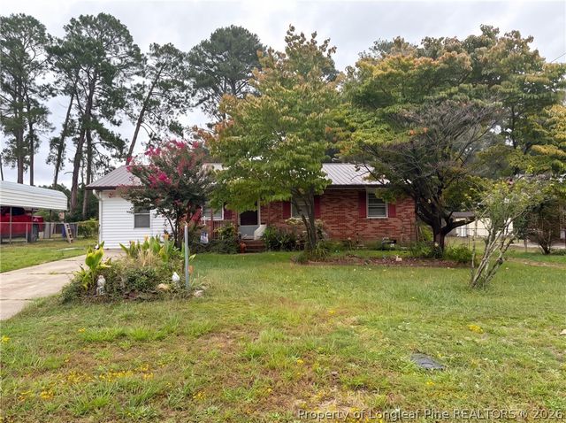 421 Lynhurst Dr, Fayetteville, NC 28314