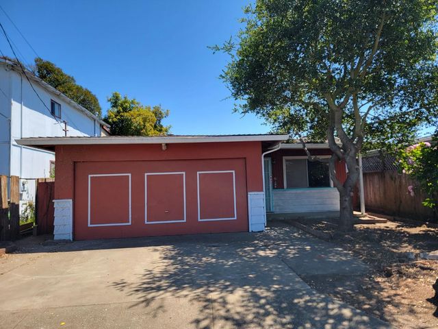 4800 Opal St, Capitola, CA 95010