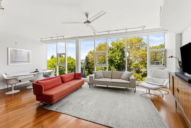 6917 Shore Rd #4A, Brooklyn, NY 11209