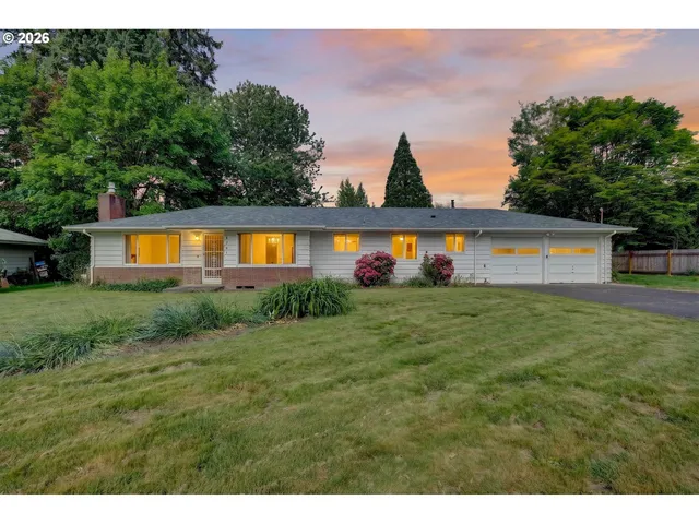 1685 SW 87th Ave, Portland, OR 97225