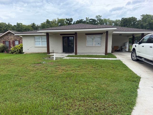 1705 Filmore St, Morgan City, LA 70380