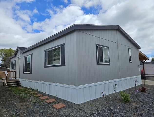 4647 Winter Ave #81, Klamath Falls, OR 97603