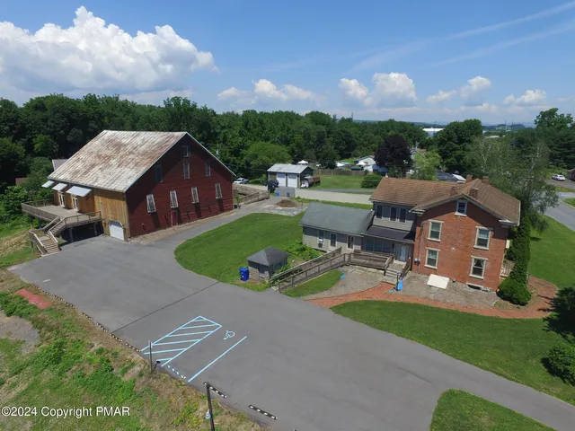 10491 River Rd, New Columbia, PA 17856