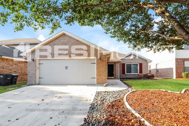 9737 Stoney Bridge Rd, Fort Worth, TX 76108