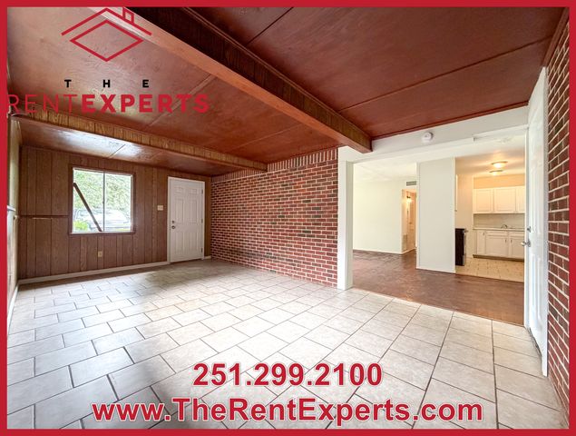 2554 Morningside Dr, Mobile, AL 36605