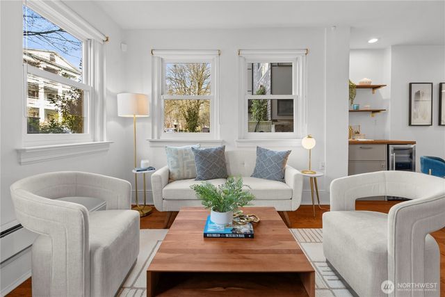 1112 Broadway E #101, Seattle, WA 98102