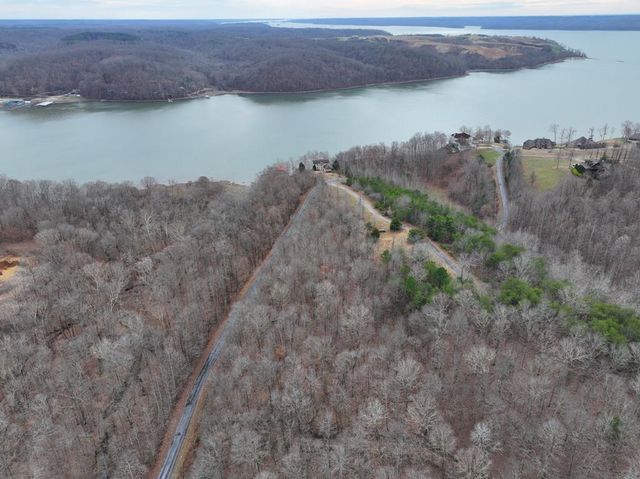 Trace Harbor Dr, Dover, TN 37058