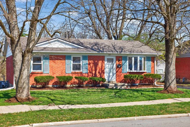 1245 Hialeiah Ct, Lexington, KY 40517