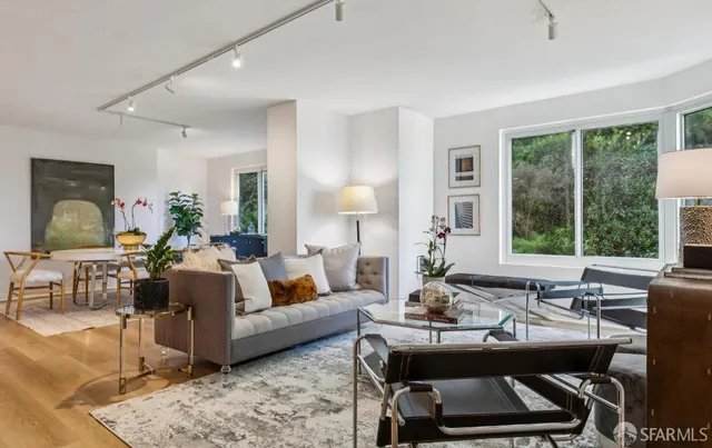 111 Chestnut St #303, San Francisco, CA 94111