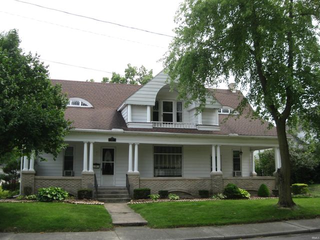 221 S  1st St, Decatur, IN 46733