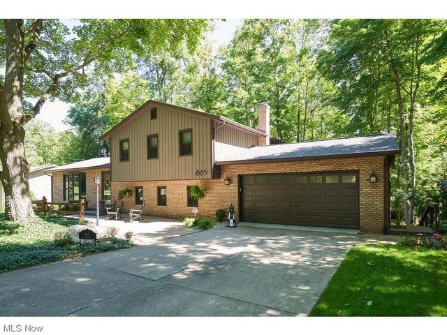 865 Old Spring Rd, Copley, OH 44321