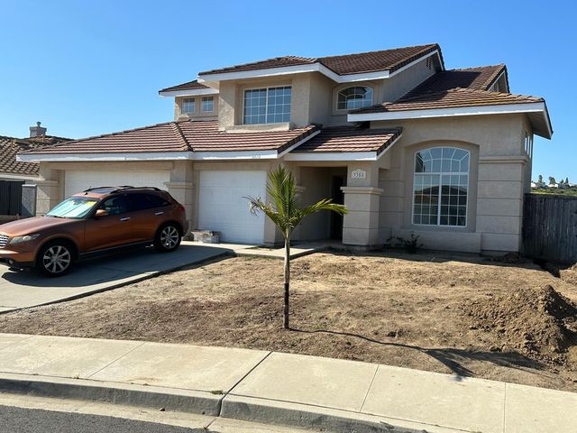 3358 Hollowtree Dr, Oceanside, CA 92058