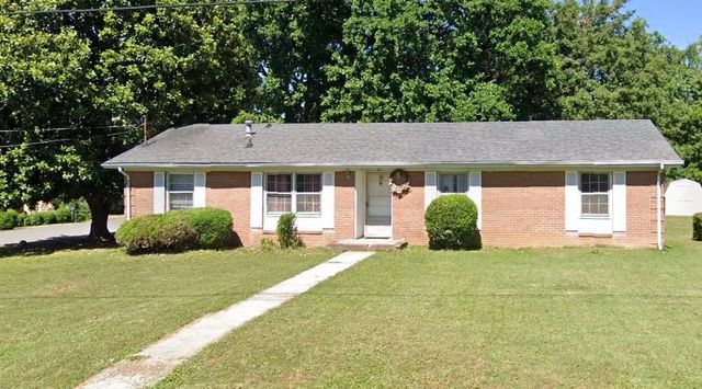 501 Linda Dr, Hopkinsville, KY 42240