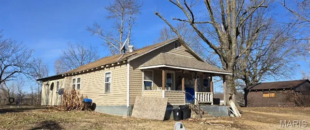623 Thrower St, Dexter, MO 63841