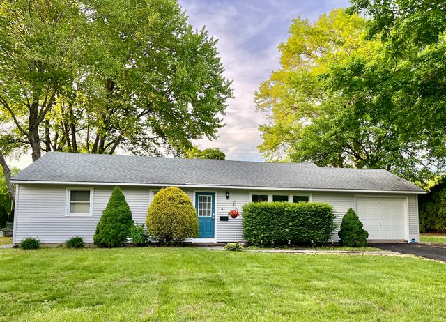41 Talcott Rd, Glastonbury, CT 06033