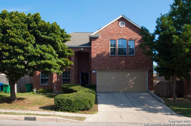 10106 Cedarcliff, San Antonio, TX 78245