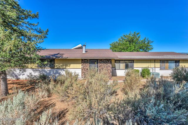 1315 Brenda Cir, Washoe Valley, NV 89704