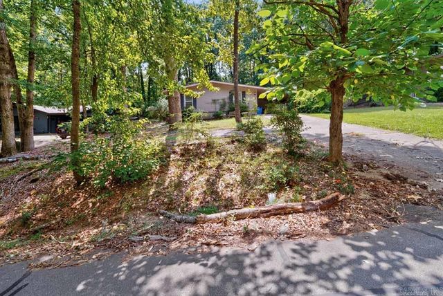 37 Arias Way, Hot Springs, AR 71909