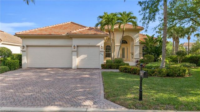 5594 Whispering Willow Way, Fort Myers, FL 33908