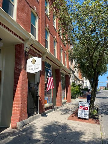 17 E  Franklin St   #201-204, Hagerstown, MD 21740