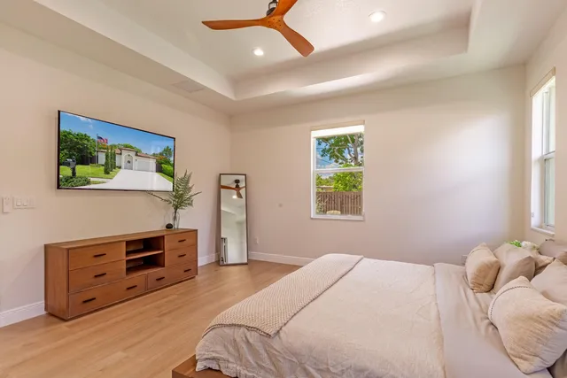 5601 Papaya Road, West Palm Beach, FL 33413
