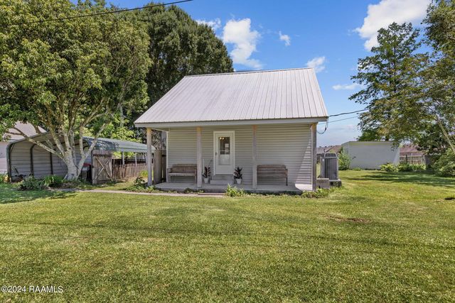 116 Androcles Rd, Carencro, LA 70520