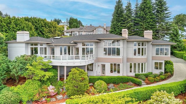 16833 SE 57th Place, Bellevue, WA 98006