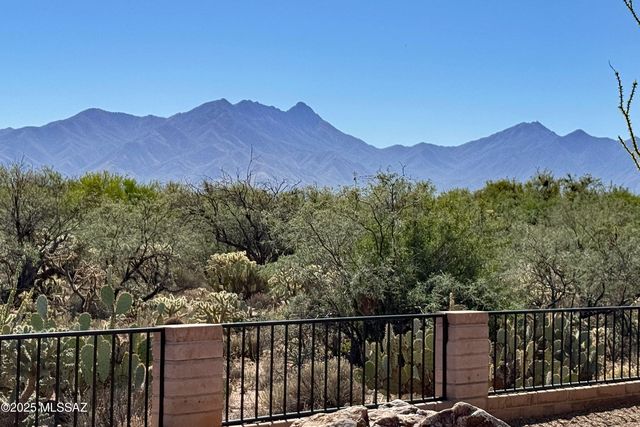 936 N  Rams Head Rd, Green Valley, AZ 85614